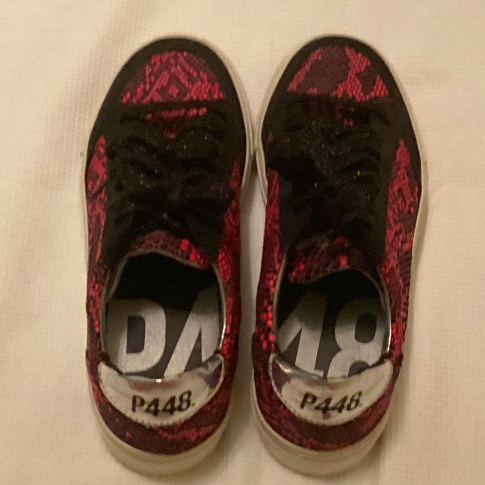 ✨P448 Pink Snake Skin Shoes✨